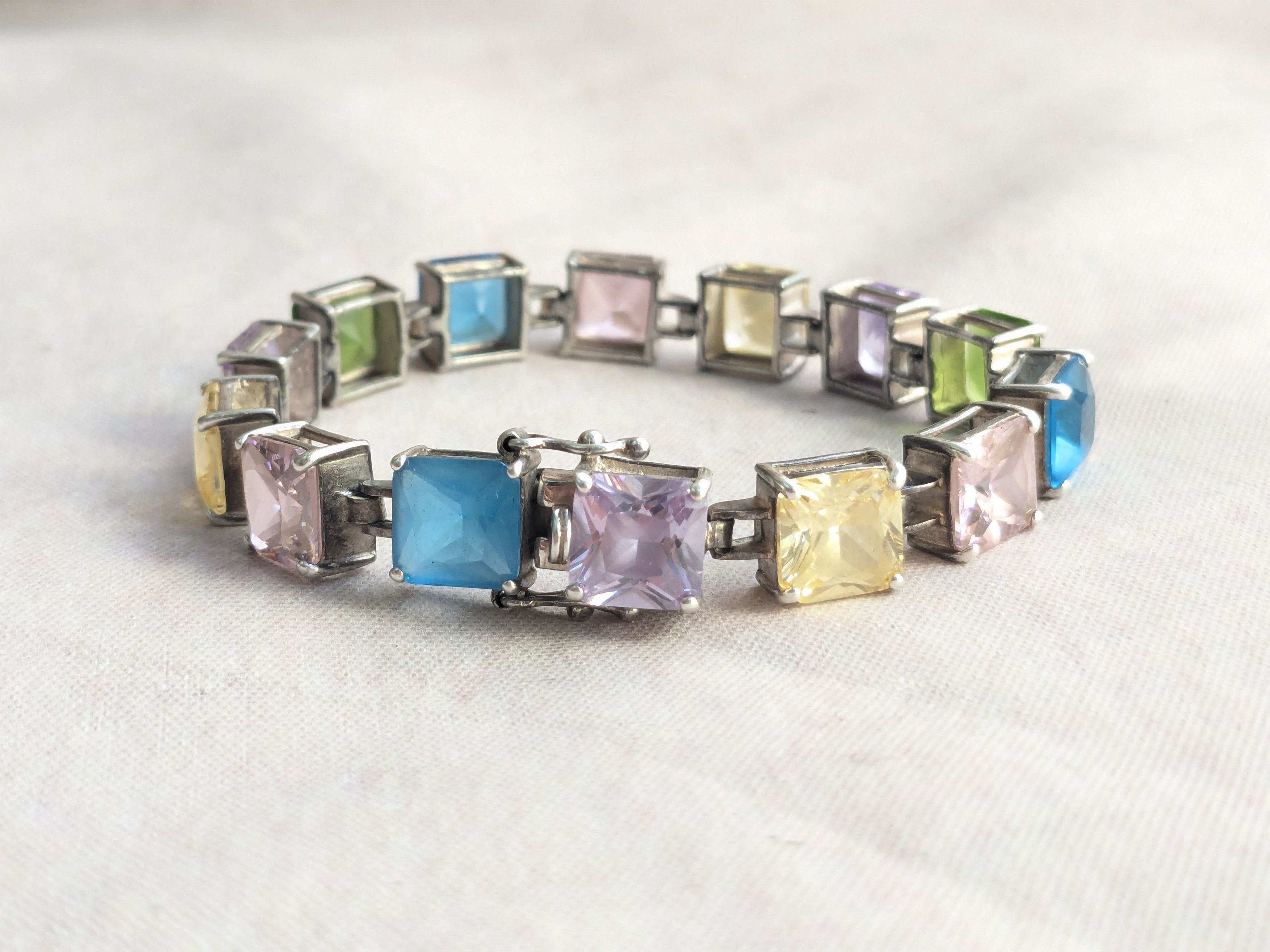 Sterling Silver Sterling Silver Tennis Bracelet Rainbow Square 7.5" Y2K Size ONE SIZE - 5 Thumbnail