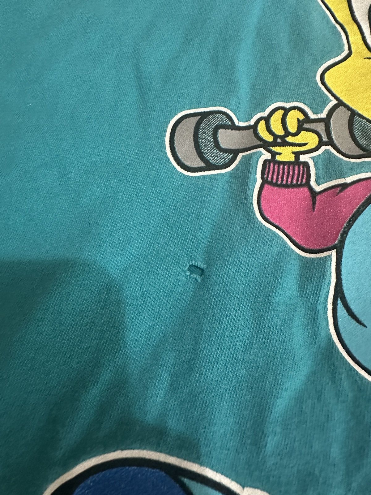 Warner Bros Vintage warner bros looney tunes tweety bird tee shirt L/XL Size US L / EU 52-54 / 3 - 5 Thumbnail