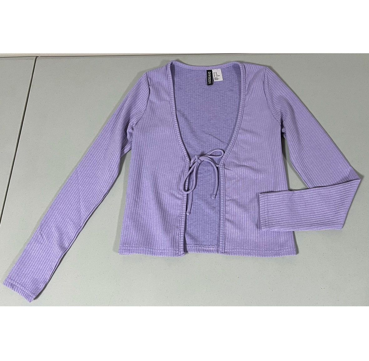 H&M Purple Long Sleeve Sweater Cardigan Top Shirt Blouse XS 💜✨ Size XS / US 0-2 / IT 36-38 - 1 Thumbnail