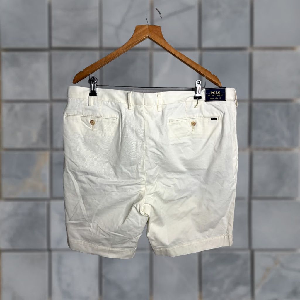 Polo Ralph Lauren Polo Ralph Lauren White Stretch Slim Fit Chino Shorts Men's Size 40 Size US M / EU 48-50 / 2 - 1 Thumbnail