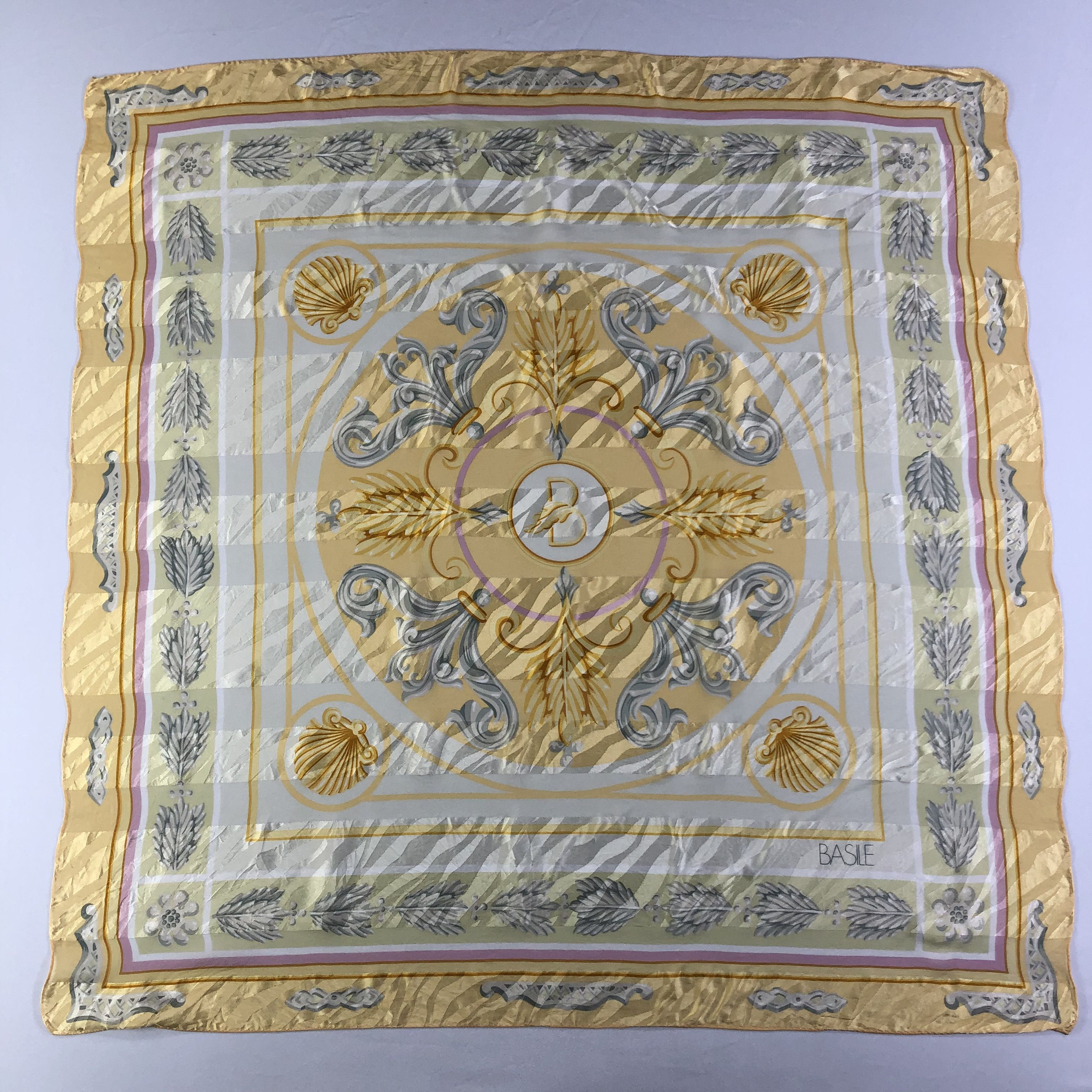 Vintage Vintage Basile Silk Scarf Size ONE SIZE - 2 Thumbnail