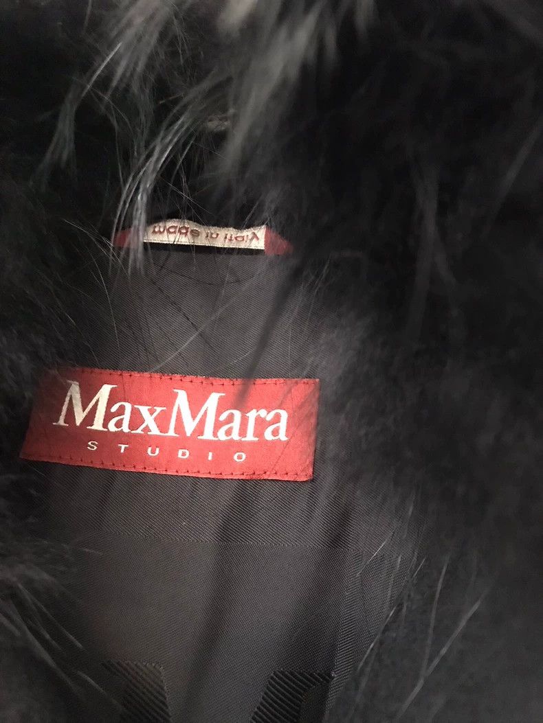 Max Mara Max Mara Genuine wool cropped top Size M / US 6-8 / IT 42-44 - 2 Thumbnail