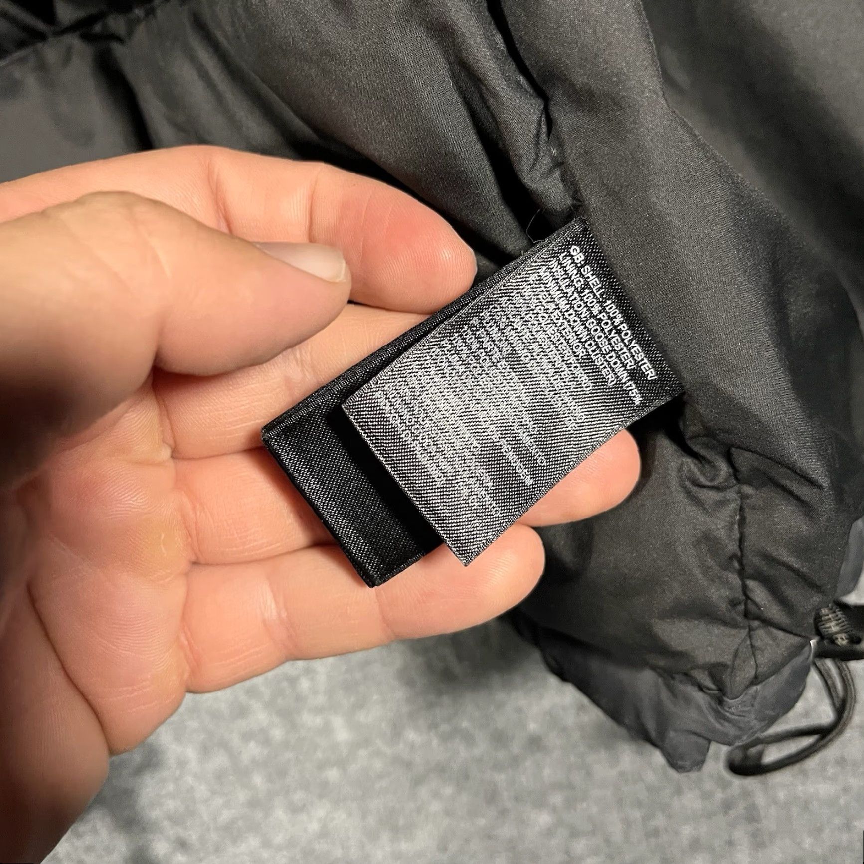 The North Face VINTAGE The North Face Vest Women's M Puffer 700 Down-Fill Black Zip Drawstring City Retro 90s Size M / US 6-8 / IT 42-44 - 6 Thumbnail
