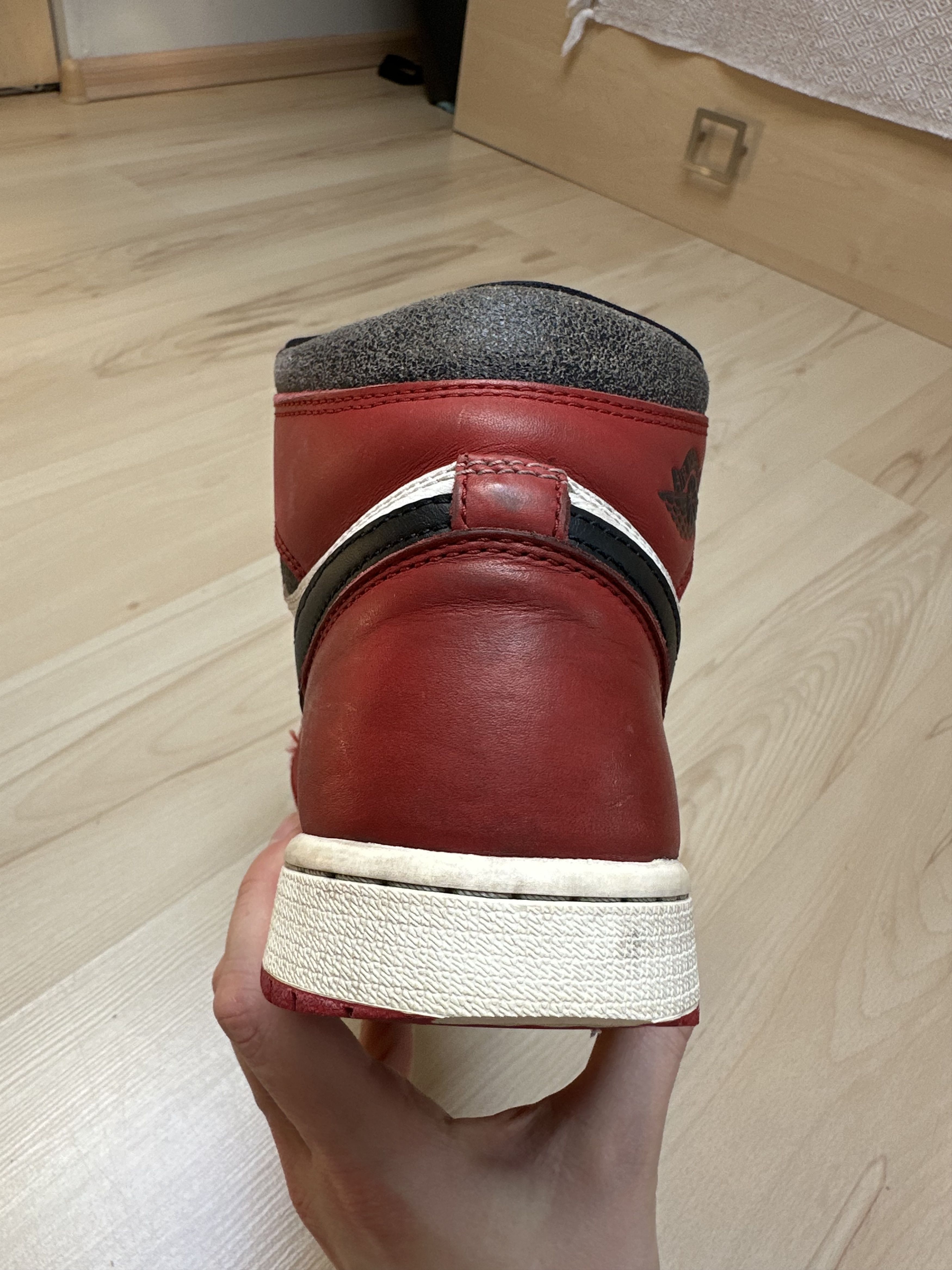 Jordan Brand Nike Air Jordan 1 Retro High OG Lost and Found Chicago EU 40 Size US 7 / EU 40 - 16 Thumbnail