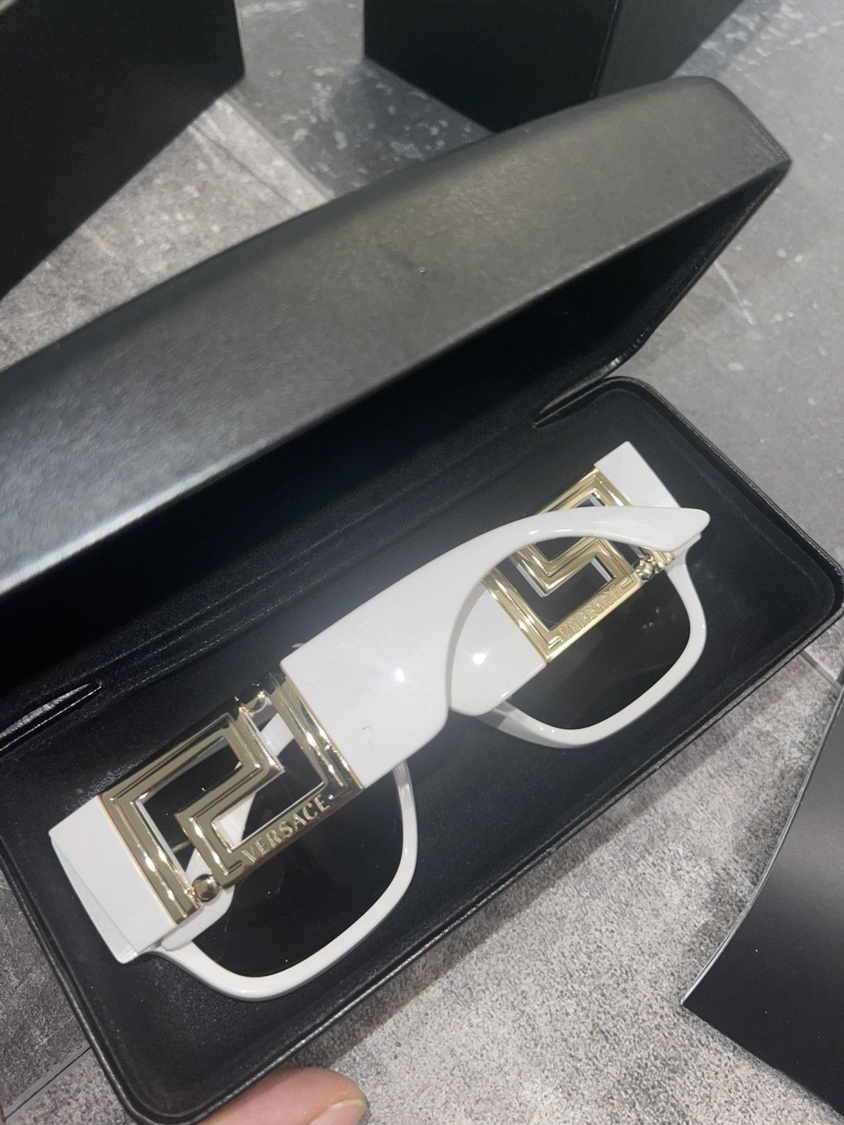 Versace Versace white gold unisex shades Full Set Size ONE SIZE - 17 Thumbnail