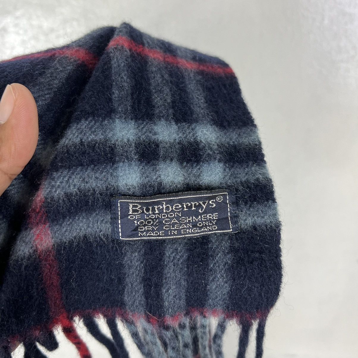 Burberry 🔥 BURBERRY BLUE NOVA CHECK SCARVES CASHMERE MADE IN ENGLAND Size ONE SIZE - 6 Thumbnail