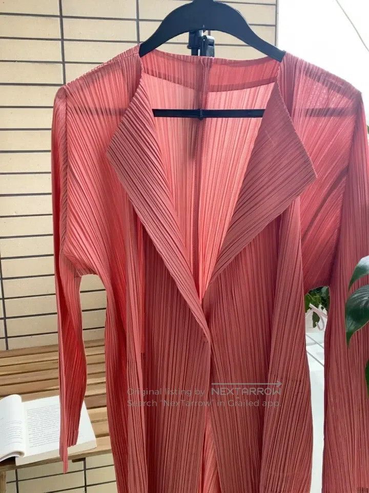 Issey Miyake Issey Miyake Pink Coat Size L / US 10 / IT 46 - 1 Thumbnail