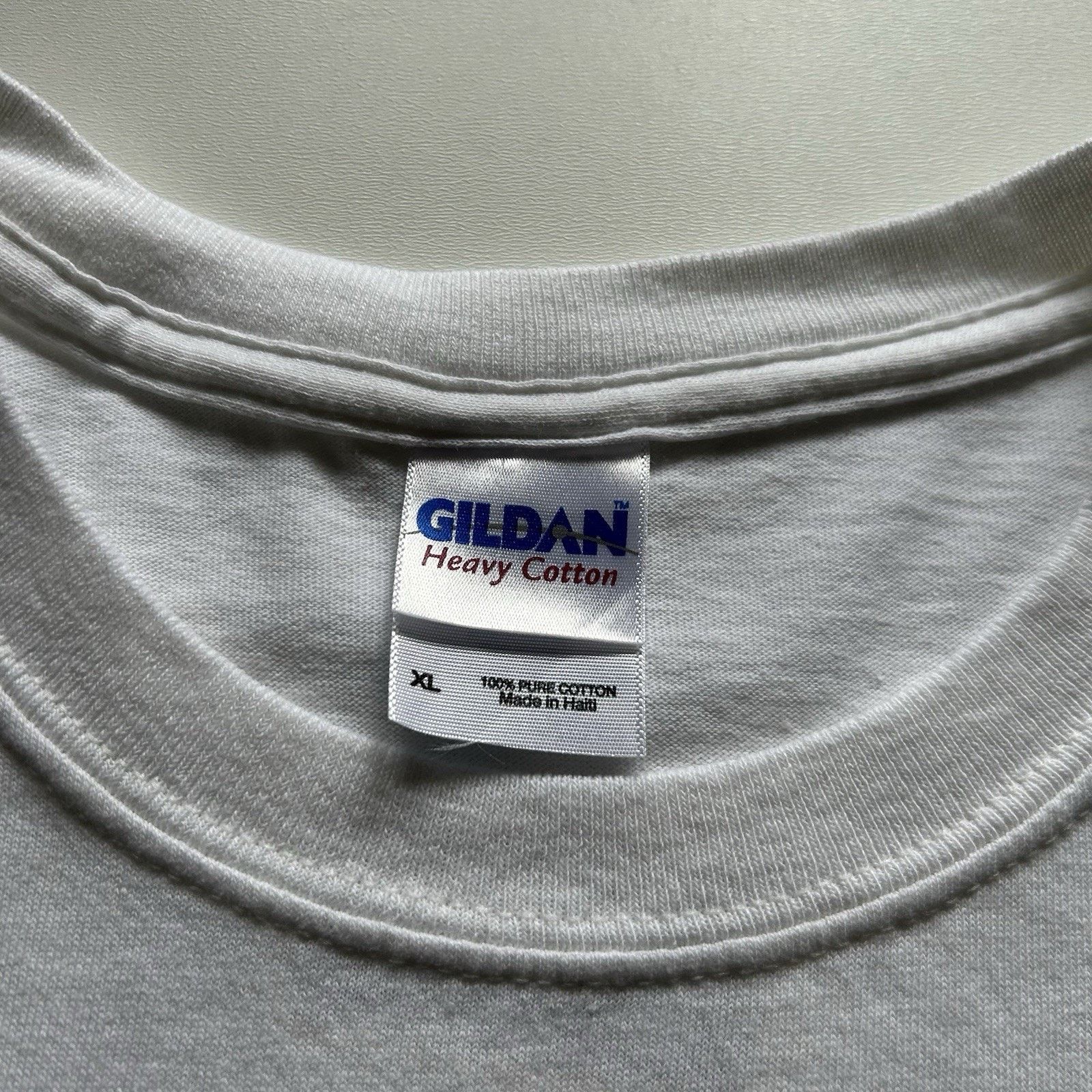 Gildan Vintage Buffalo Bills T Shirt XL Y2K NFL Football Logo White Size US XL / EU 56 / 4 - 5 Thumbnail
