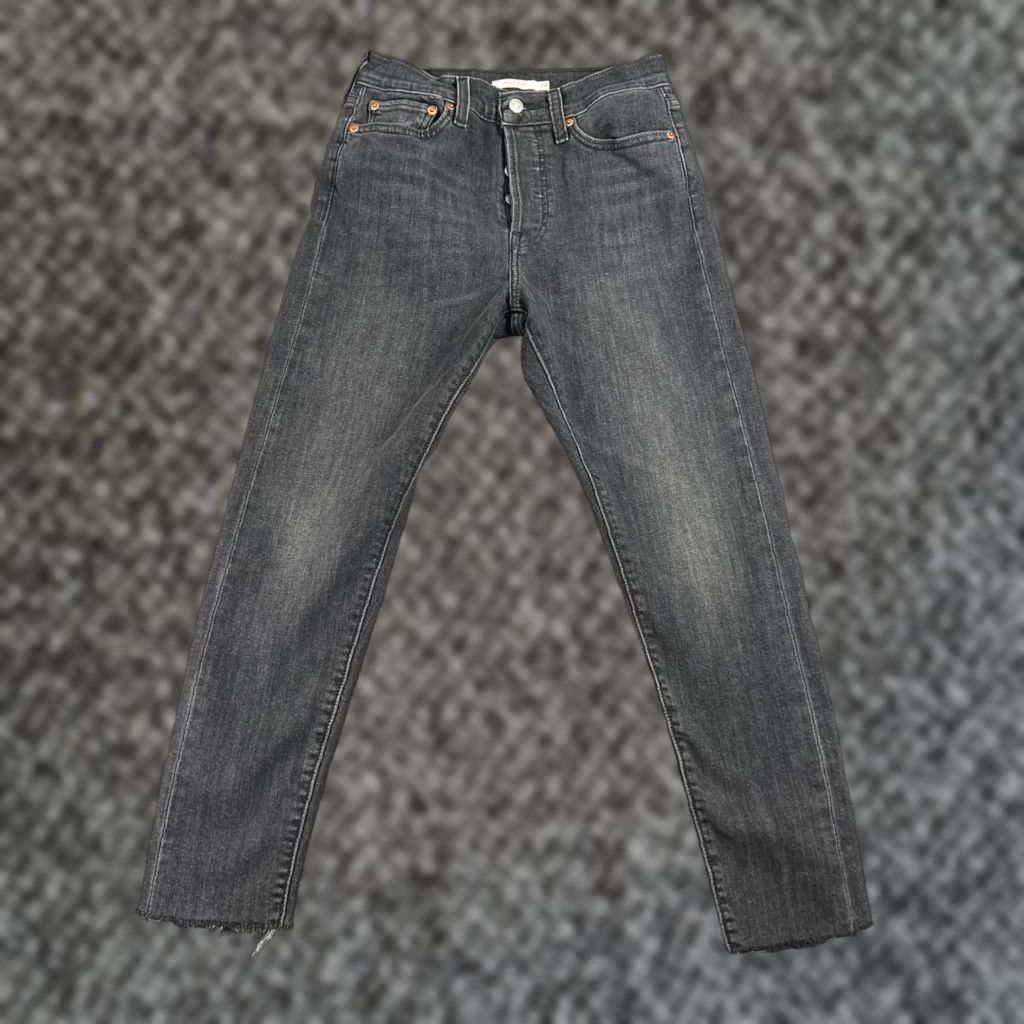Levi's VINTAGE Levi's Jeans Womens Black 28 Skinny Stretch Denim Cotton Blend Modern Classic Size 28" / US 6 / IT 42 - 1 Thumbnail