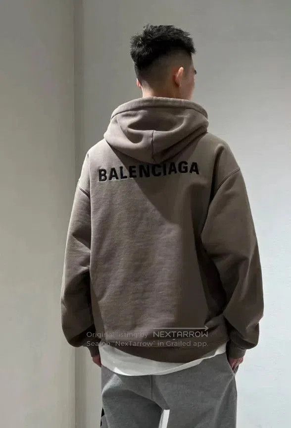 Balenciaga Balenciaga Gray Embroidered Hoodie Sweatshirt. Size US S / EU 44-46 / 1 - 9 Thumbnail