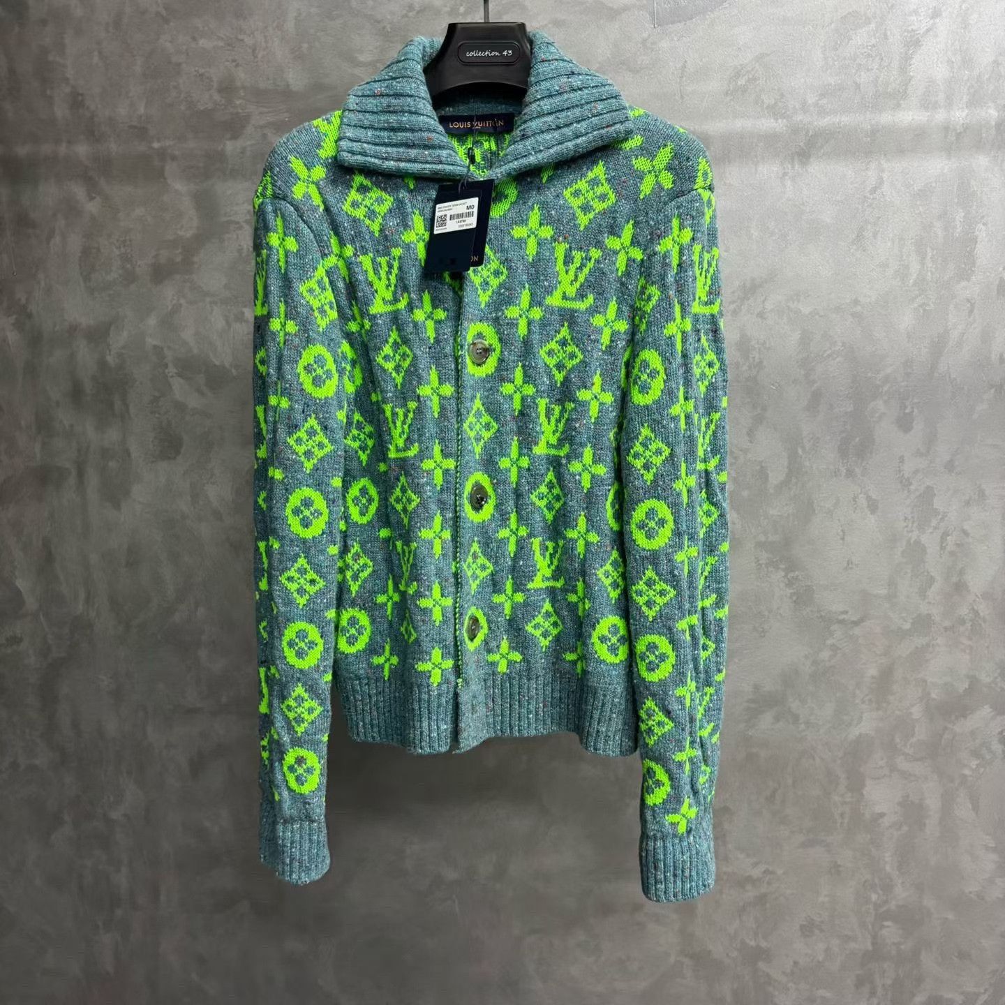Louis Vuitton Louis Vuitton Limited Green Sweater m Men Size US M / EU 48-50 / 2 - 1 Thumbnail