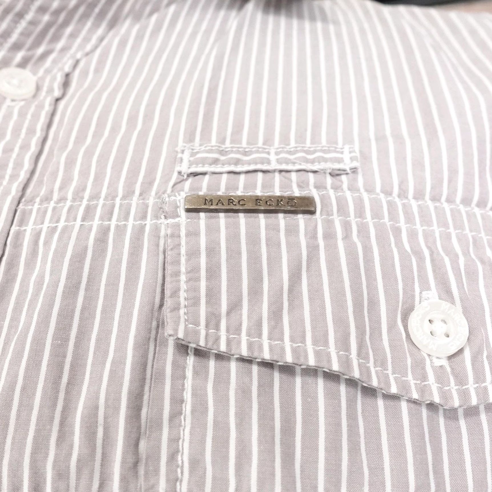 Marcs Marc Ecko Shirt Men Large Gray White Striped Button-Up Long Sleeve Casual Pockets Size US L / EU 52-54 / 3 - 3 Thumbnail