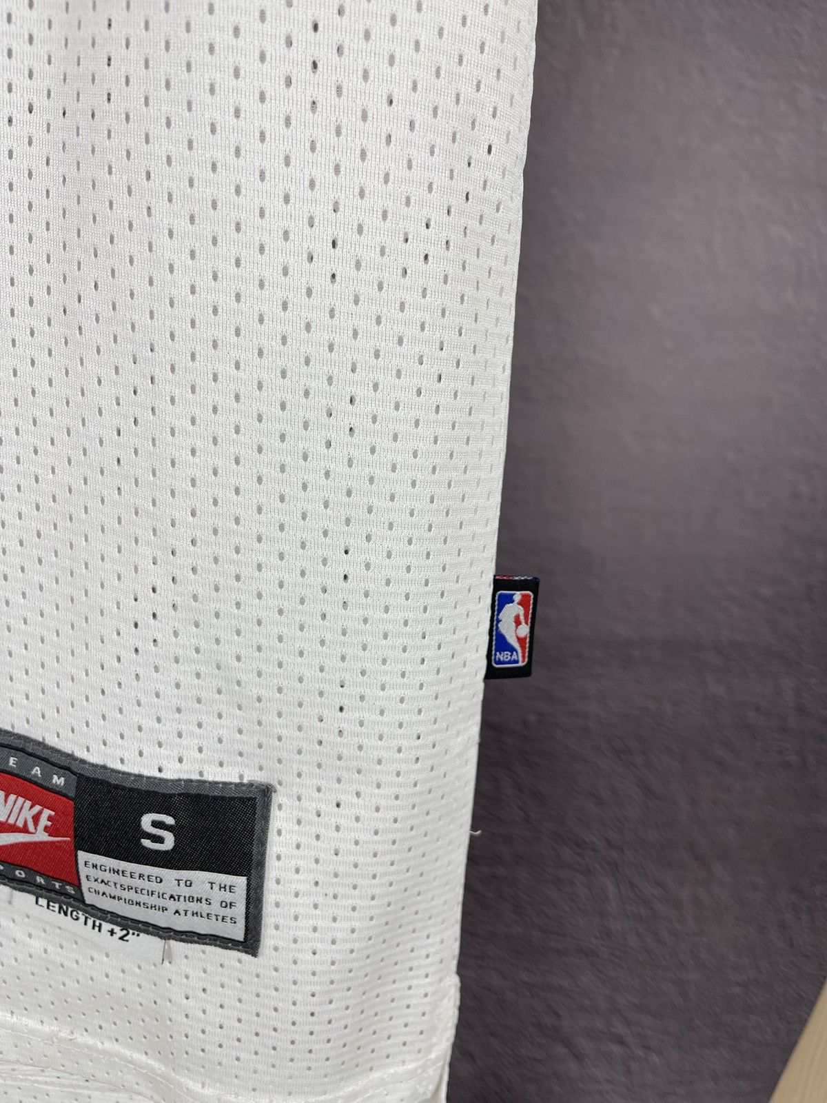 NBA Vintage Nike Chicago Bulls #23 Michael Jordan NBA jersey Size US S / EU 44-46 / 1 - 6 Thumbnail