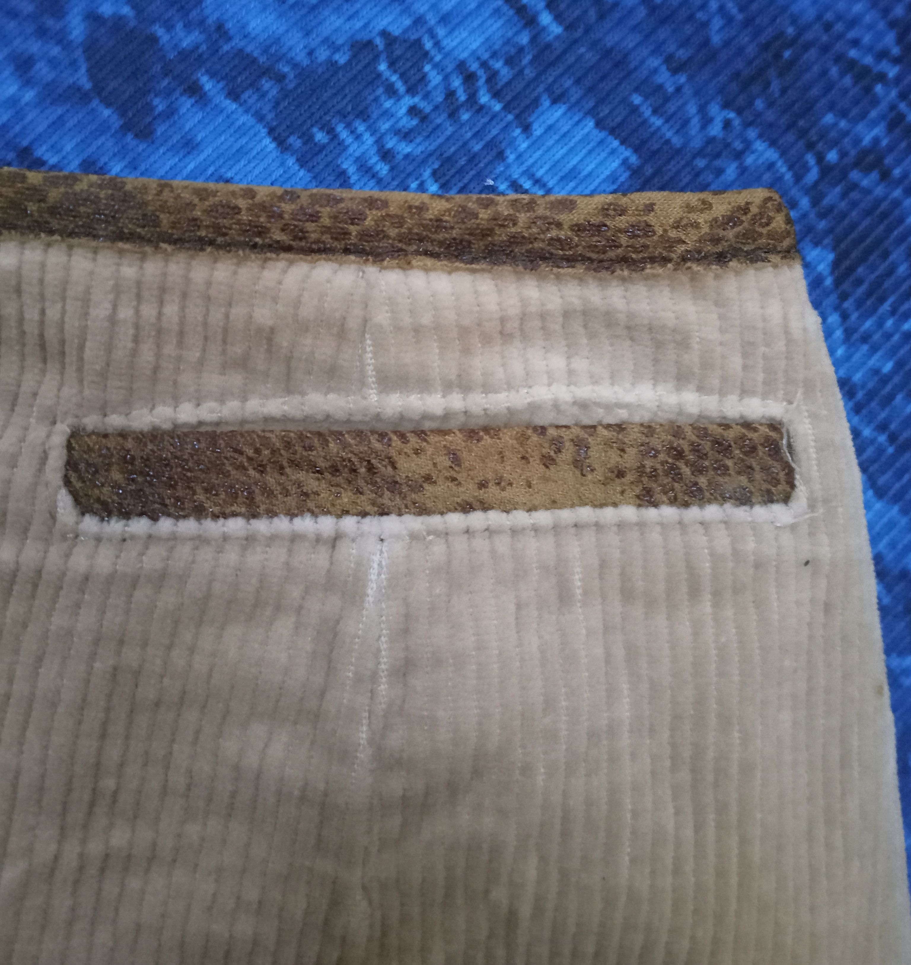 Todd Oldham Times Seven Todd Oldham Vintage Courduroy Skirt Size 26" / US 2 / IT 38 - 9 Thumbnail
