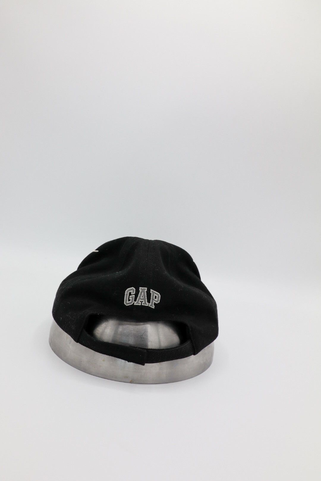 Balenciaga × Gap × Yeezy Balenciaga Flame Cap Size ONE SIZE - 3 Thumbnail