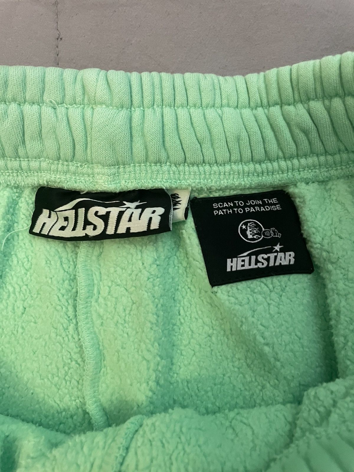 HELLSTAR HELLSTAR Warm up shorts neon green XL Size US 34 / EU 50 - 3 Thumbnail