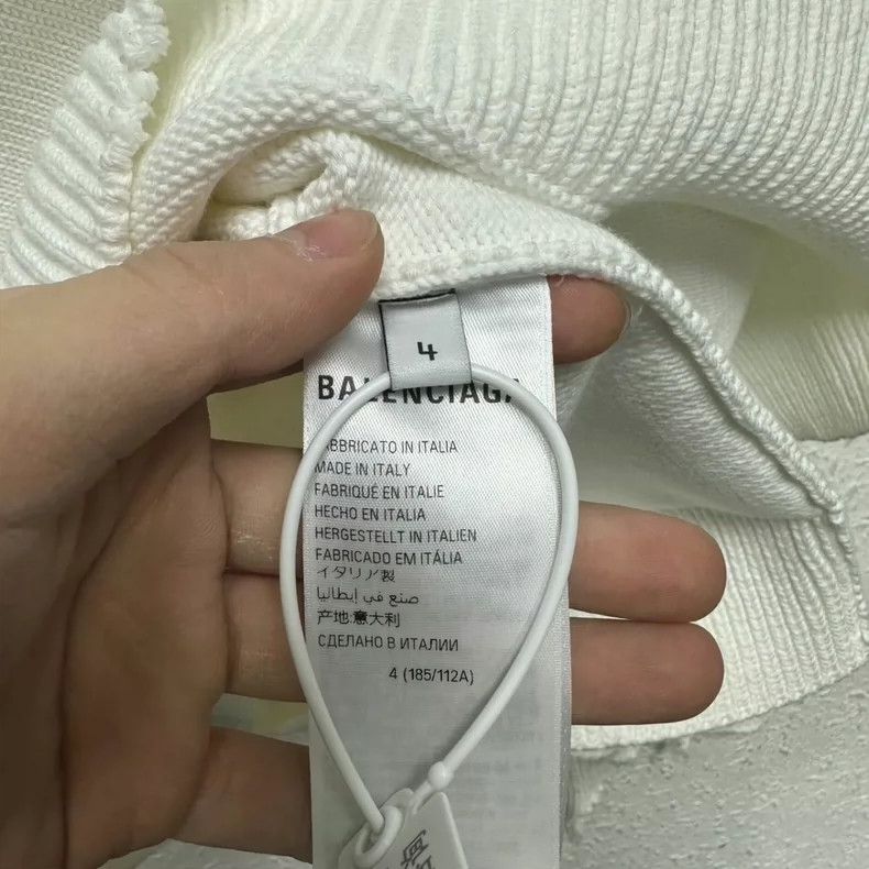 Balenciaga Balenciaga Loop Sports sweater stereoscopic concave-convex Size US XL / EU 56 / 4 - 4 Thumbnail