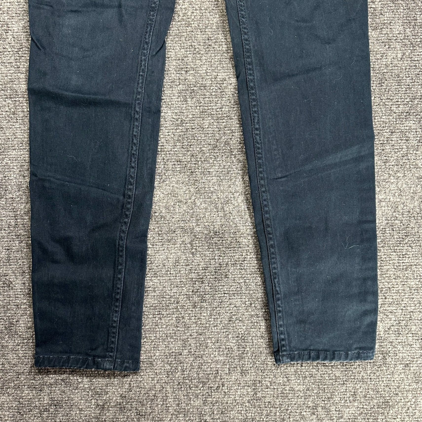 Abercrombie & Fitch Abercrombie & Fitch Jeans Women 28 Skinny Blue Cotton Blend Smooth Pockets denim Stretch Regular Rise 29 Inseam 29 Shirt? Size 28" / US 6 / IT 42 - 2 Thumbnail