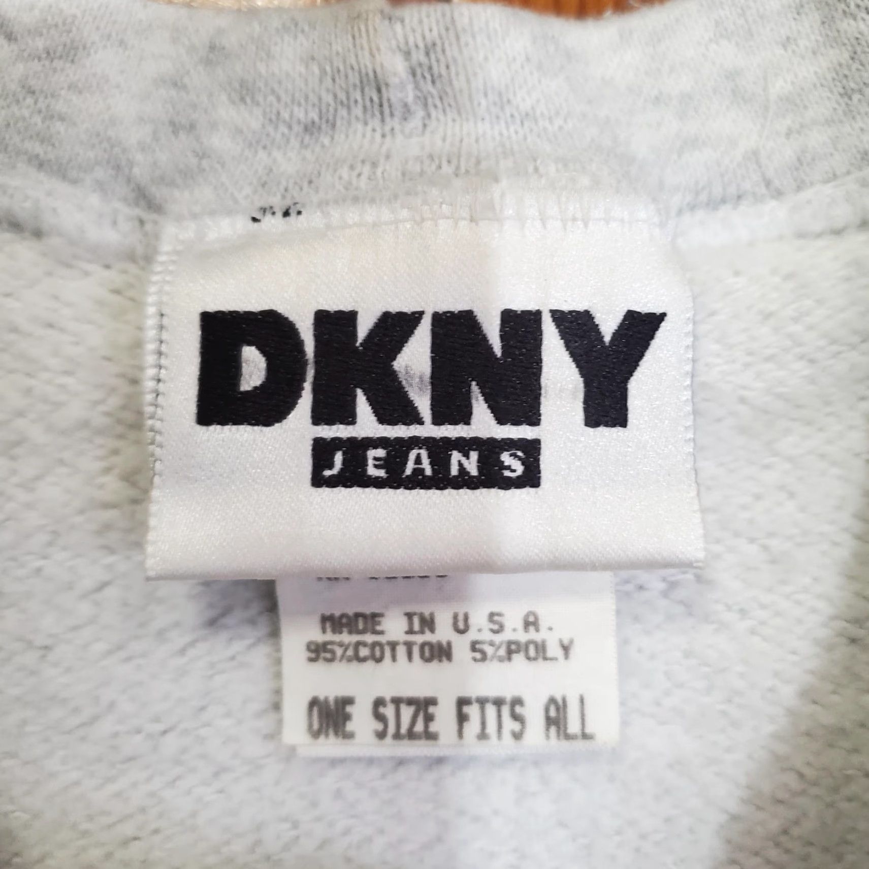 DKNY VINTAGE DKNY Jeans Sweatshirt Mens One Size Gray Crewneck Flag Made USA 90s Size US M / EU 48-50 / 2 - 6 Thumbnail