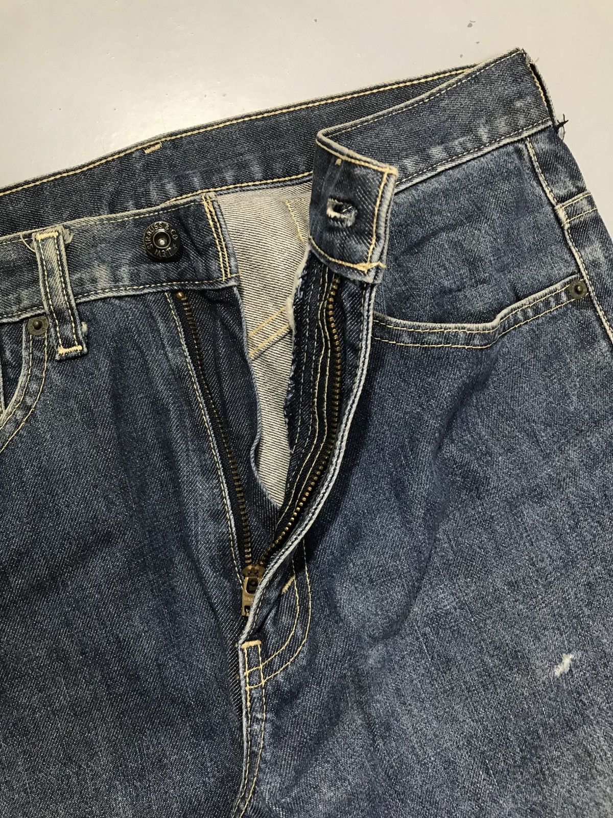 Levi's Vintage Levis 513 buckle belt denim Size US 32 / EU 48 - 5 Thumbnail