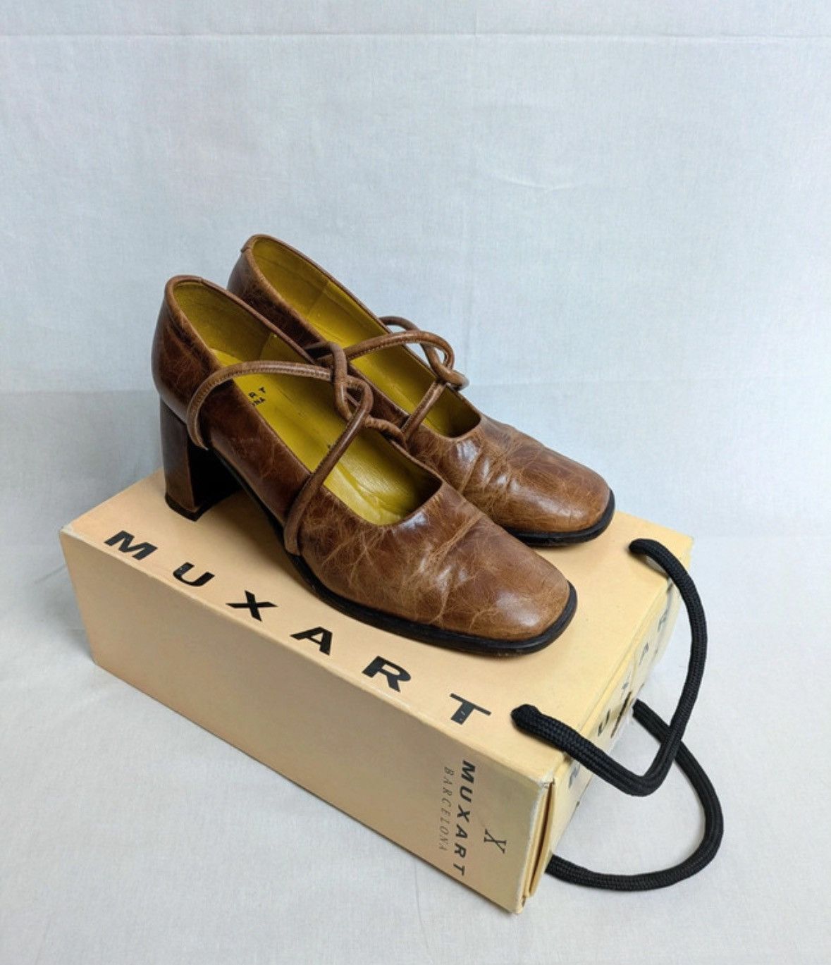Other Muxart Barcelona textured red leather mary janes heels 40 Size US 8 / IT 38 - 11 Thumbnail