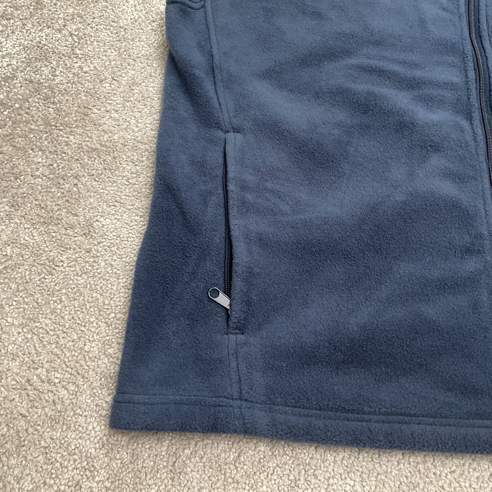 Vintage Columbia Vest Mens XL Blue Full Zip Fleece Steens Mountain Outdoor Hiking Jacket/Coat Mid-Length Stand-Up Collar Breathable Pockets Reg Size US XL / EU 56 / 4 - 4 Thumbnail