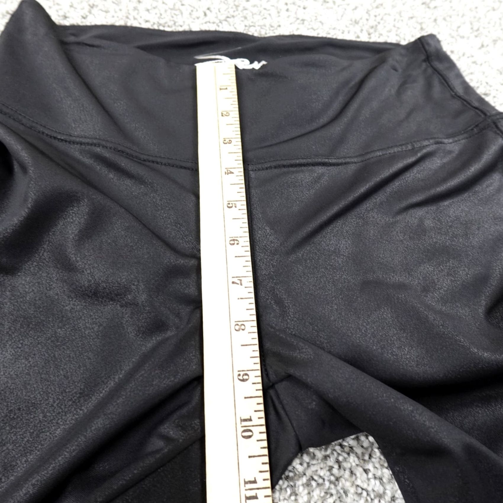 7 For All Mankind Seven 7 For All Mankind Leggings Womens M Black Faux Leather Casual Mid Rise Pull On Skinny Capri? Size 32" / US 10 / IT 46 - 3 Thumbnail