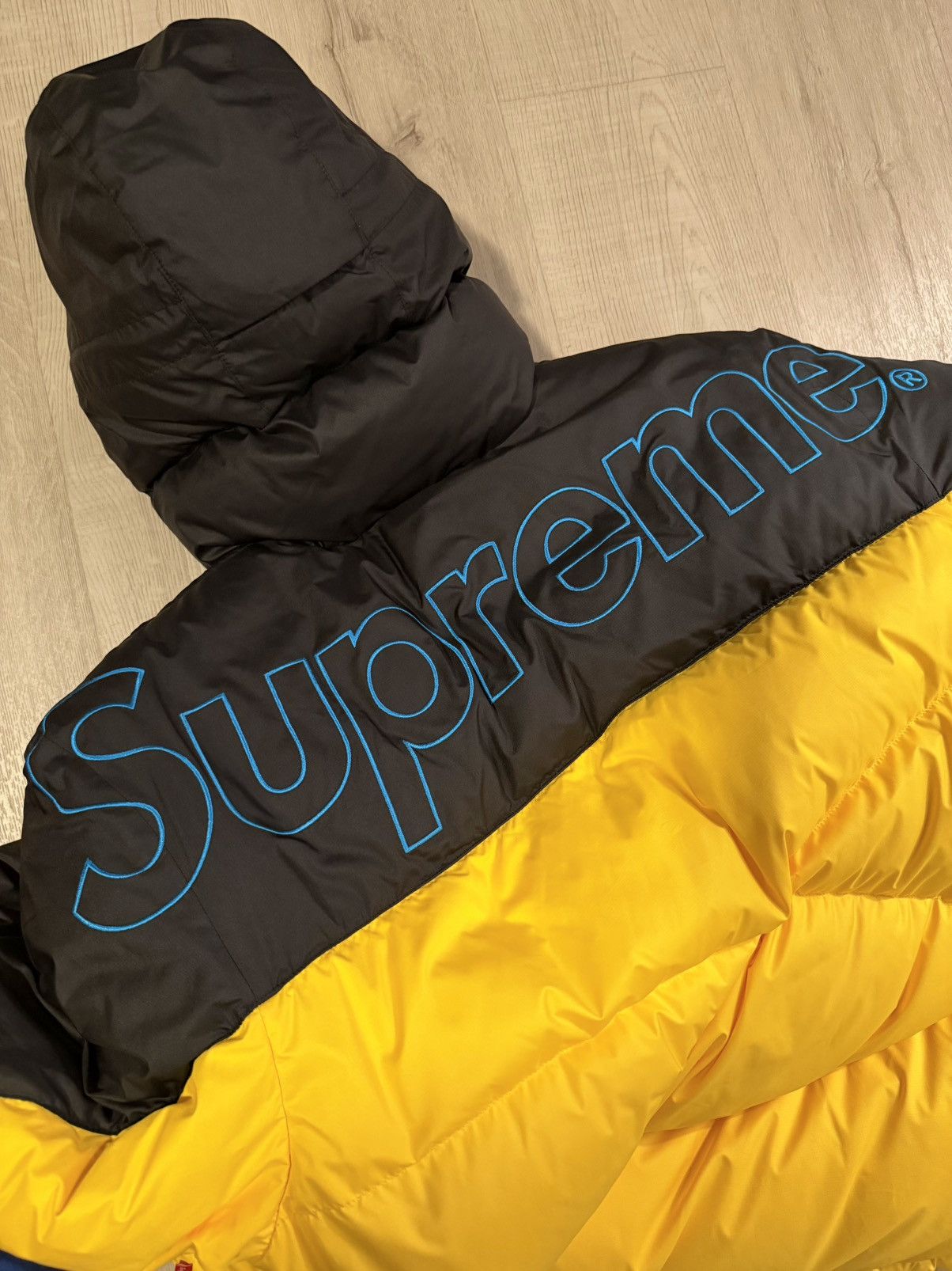 Supreme × The North Face 800-Fill Half Zip Hooded Pullover Yellow (L) Size US L / EU 52-54 / 3 - 7 Thumbnail