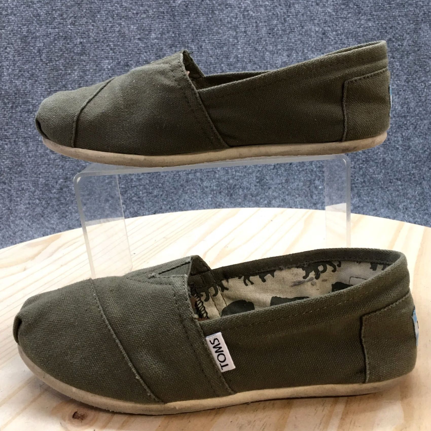Toms TOMS Womens Loafer Slip-On Flats Green Fabric Slip-On Low Top Casual Shoes 7 Size M / US 6-8 / IT 42-44 - 2 Thumbnail