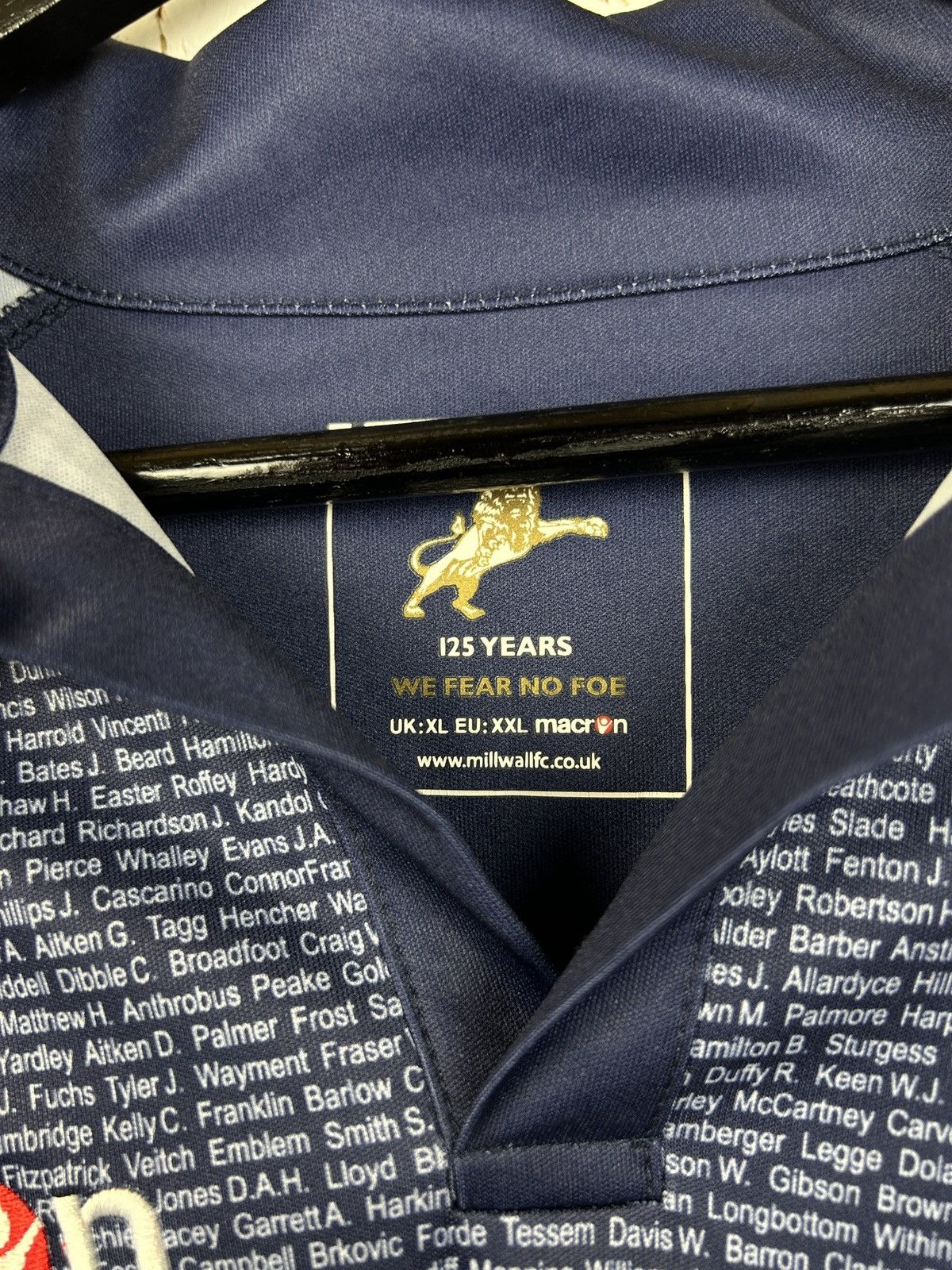 Vintage Vintage Macron Millwall FC 2010/11 Anniversary Kit Jersey Size US XXL / EU 58 / 5 - 7 Thumbnail