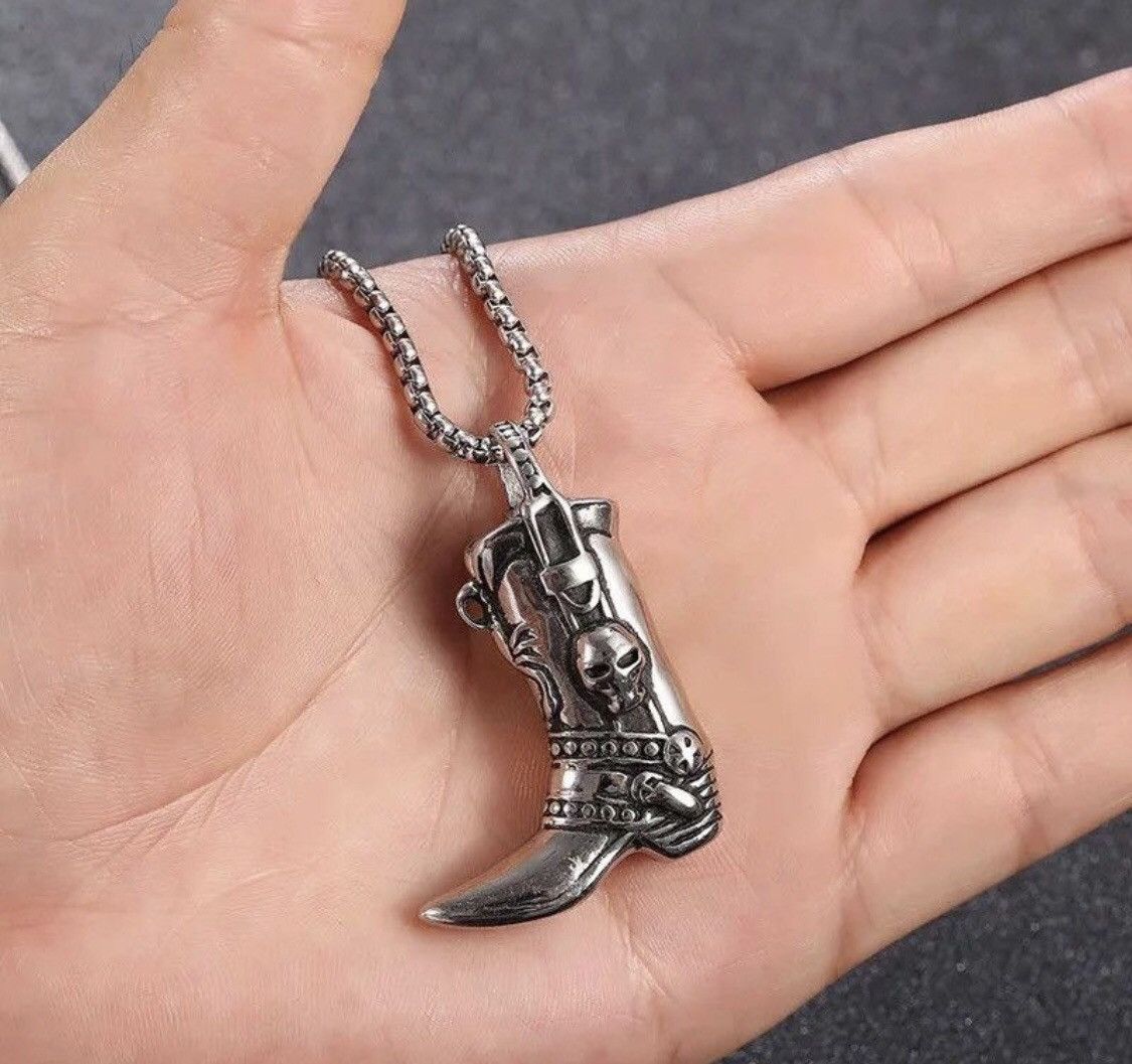 Jewelry Cowboy Boots Skull Pendants Necklaces Size ONE SIZE - 1 Thumbnail