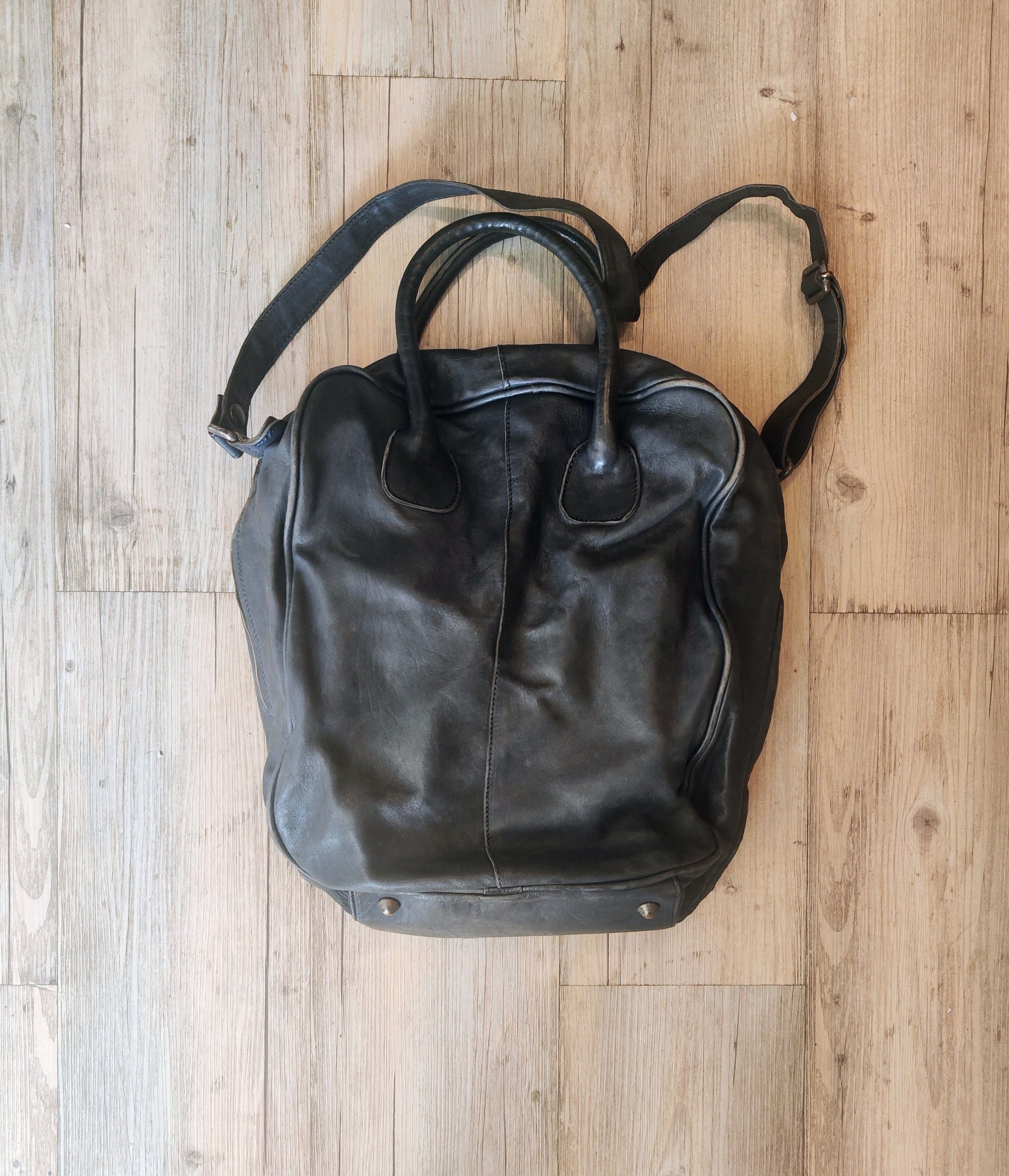 Guidi Corsia washed leather bag.Like A1923 or Attachment bags Size ONE SIZE - 2 Thumbnail