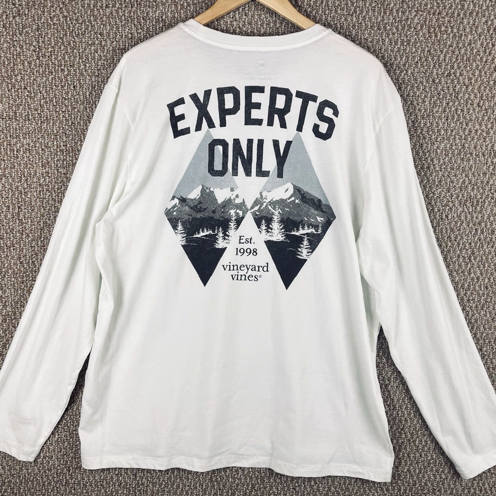 Vineyard Vines Vineyard Vines Shirt Mens XL White Dune Experts Only Mountain Long Sleeve F212 Size US XL / EU 56 / 4 - 2 Thumbnail