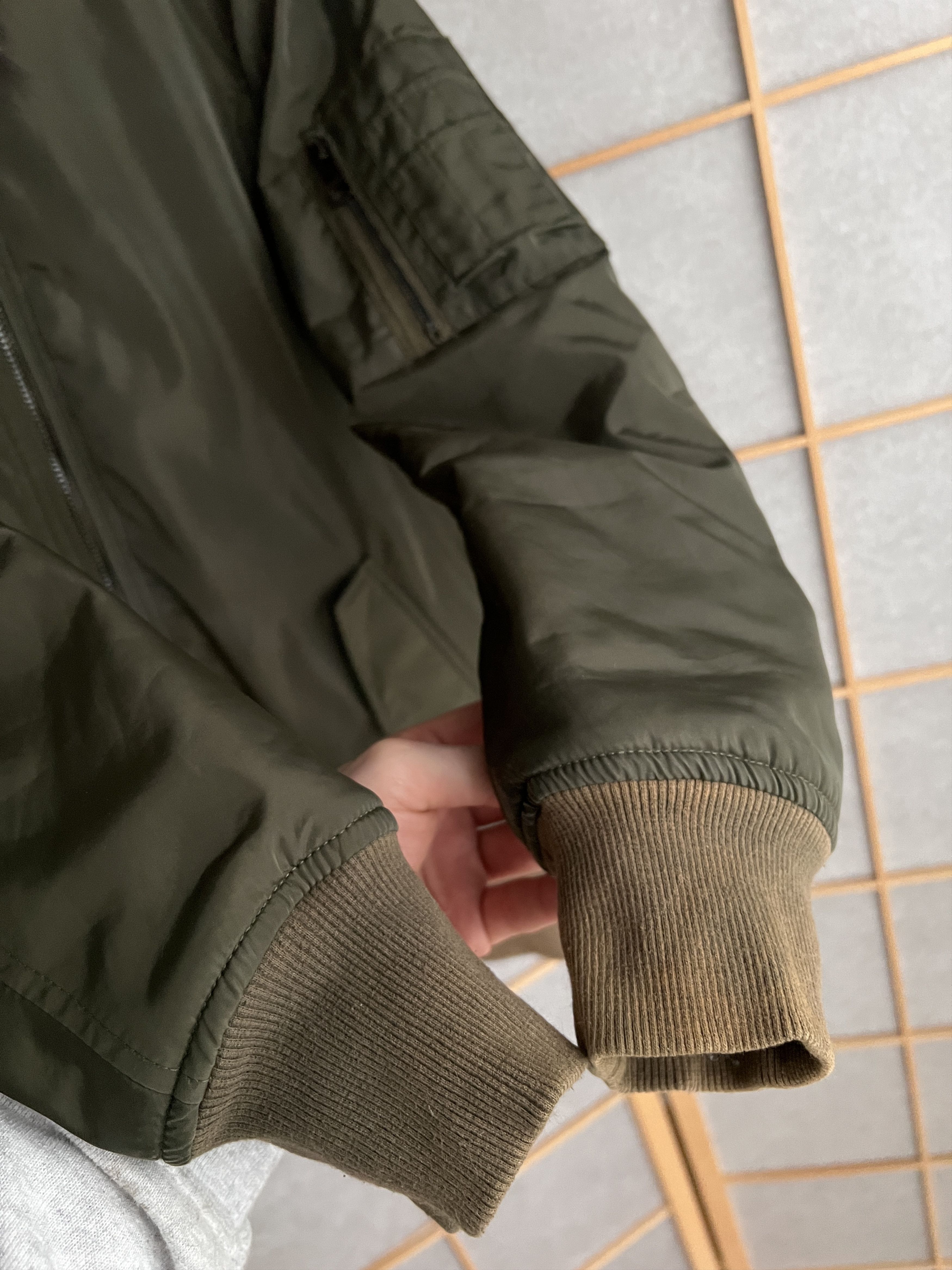Burberry Burberry vintage faux fur hood bomber jacket avant garde y2k Size M / US 6-8 / IT 42-44 - 14 Thumbnail