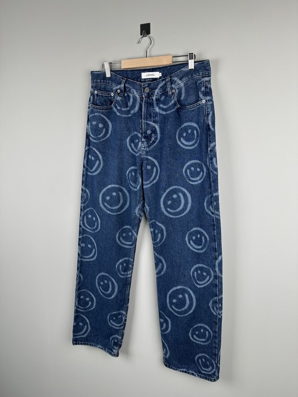 Junkyard Smile Baggy Jeans If Six Was Nine