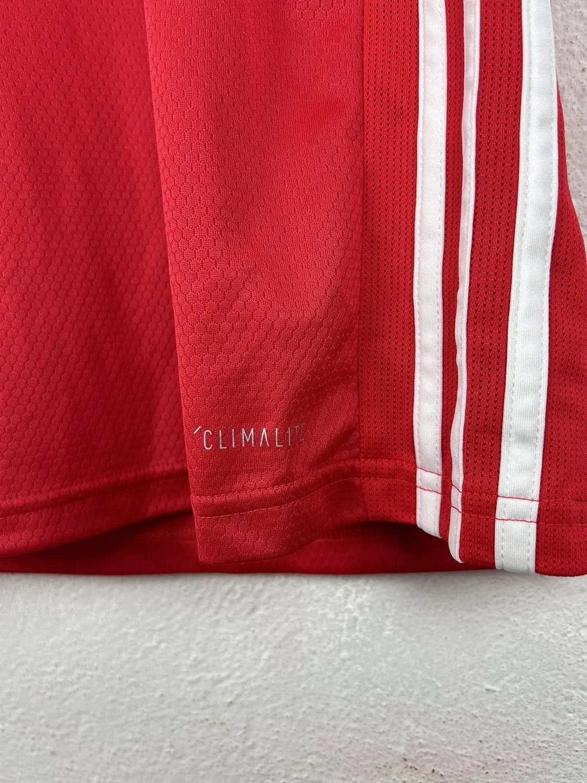 Adidas Adidas x SL Benfica 2019/20 Home Kit Soccer Jersey Size US XS / EU 42 / 0 - 6 Thumbnail