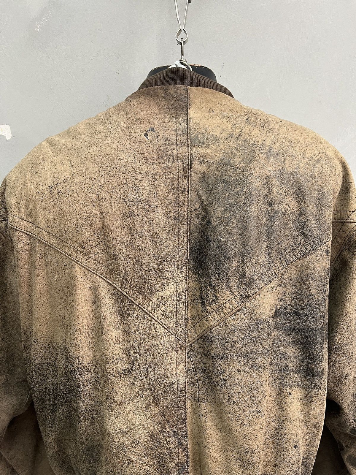 Schott Distressed Ma 1 leather bomber jacket balenciaga style Size US M / EU 48-50 / 2 - 7 Thumbnail