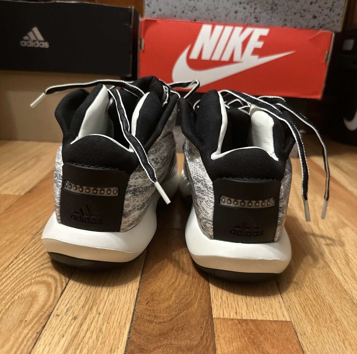 Adidas Adidas crazy 1 snakeskin Size US 10 / EU 43 - 4 Thumbnail