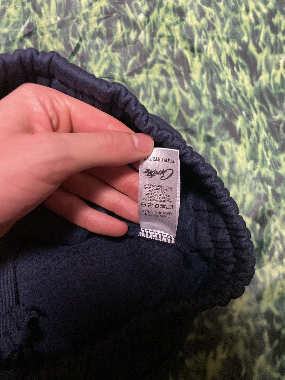 Corteiz Corteiz Island Puff Sweatpants Size US 34 / EU 50 - 8 Thumbnail