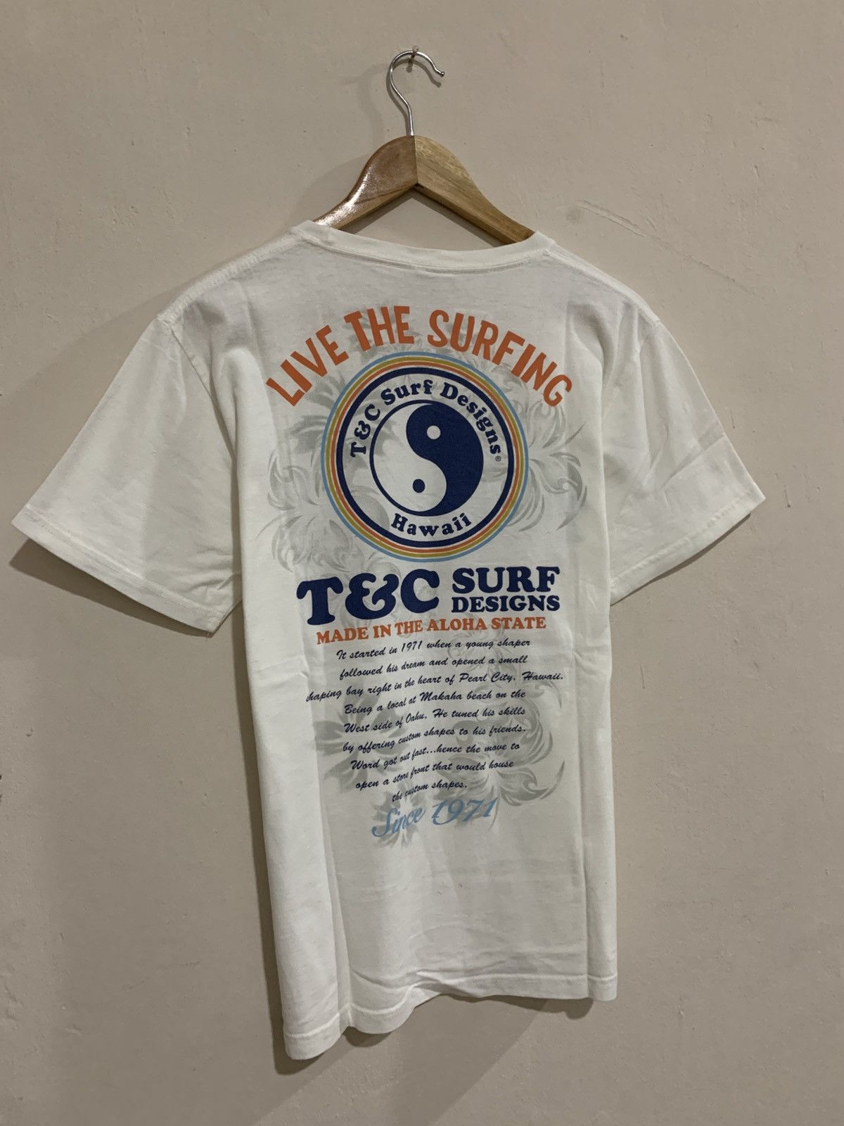 Other Vintage Town &Country surf tee shirt Size US M / EU 48-50 / 2 - 6 Thumbnail