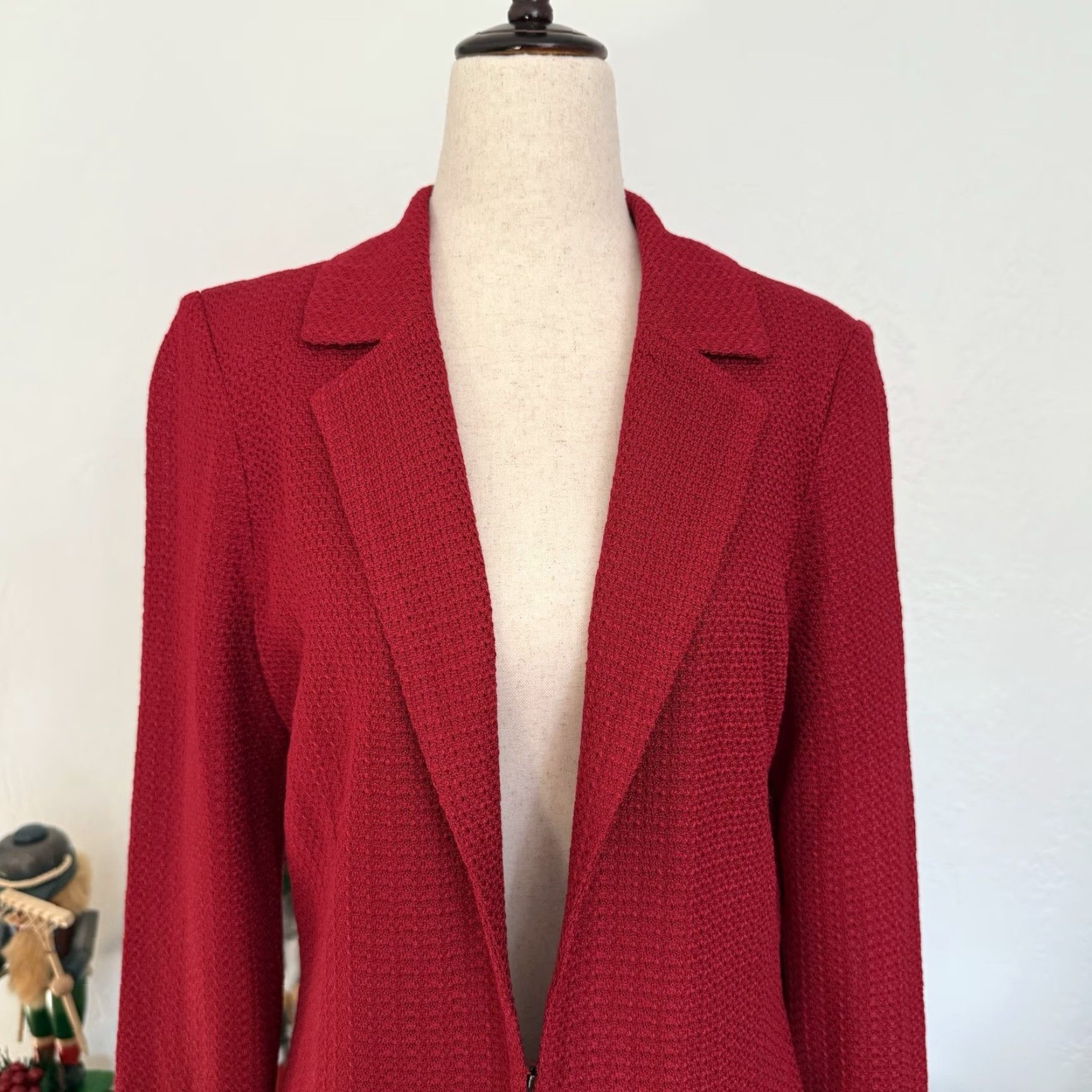 Vintage VINTAGE Misook Tailored Tie Cuff Knit Jacket Red Textured Woven Knit Size S Size S / US 4 / IT 40 - 6 Thumbnail