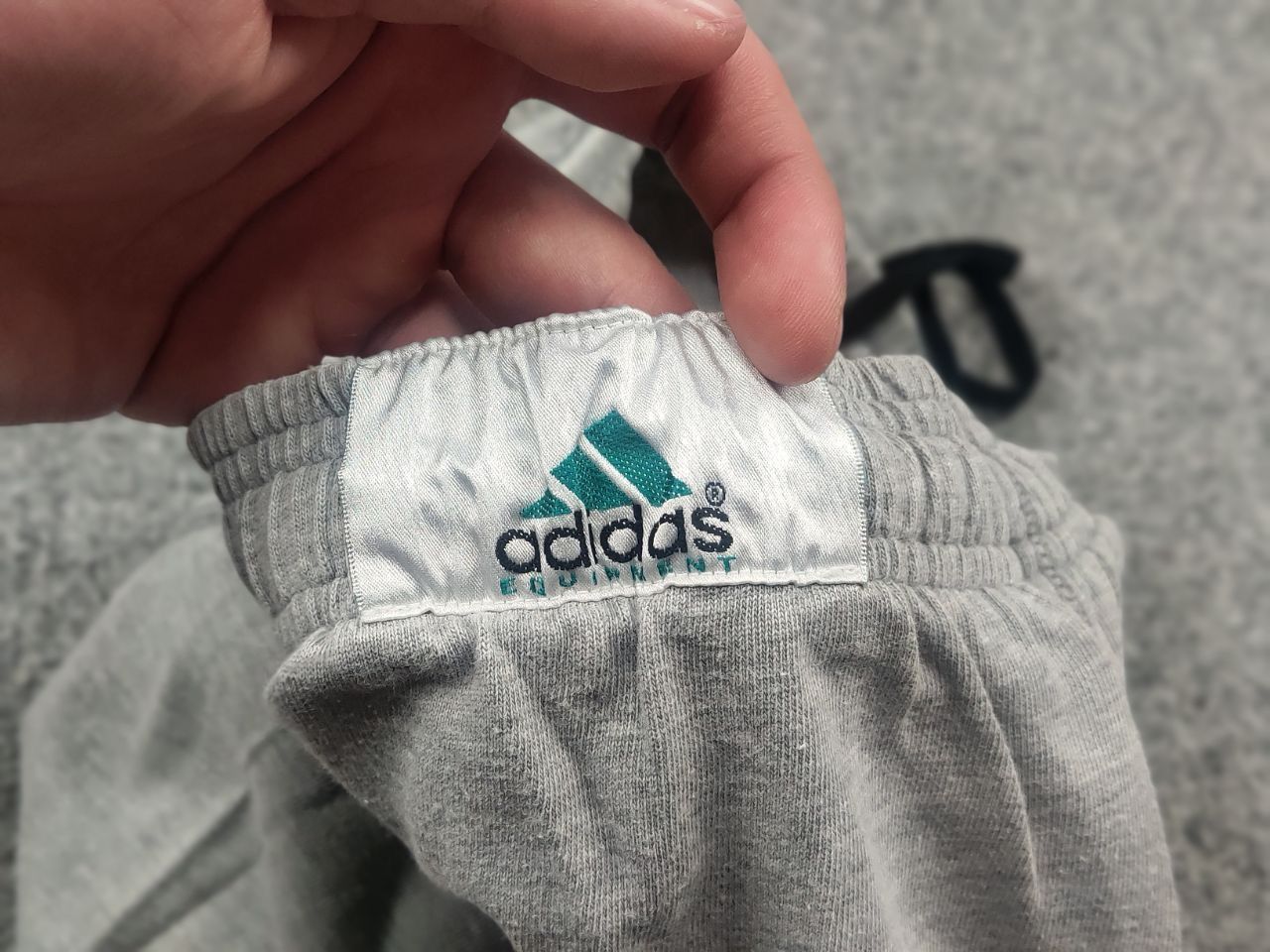 Adidas Vintage 90's Adidas Equipment logo Gray Cotton Shorts Wide Size US 32 / EU 48 - 12 Thumbnail