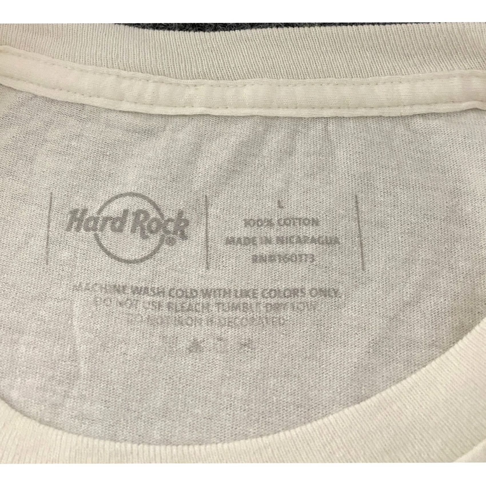 Hard Rock Cafe Hard Rock Cafe Rockford Casino Mens Large Cream Blue Guitar Graphic T-Shirt L Size US L / EU 52-54 / 3 - 5 Thumbnail
