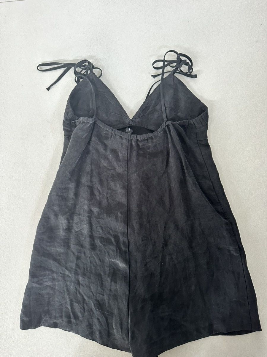 Zara ZARA BLACK SHORTS ROMPER WITH ADJUSTABLE SHOULDER TIES Size 28" / US 6 / IT 42 - 3 Thumbnail