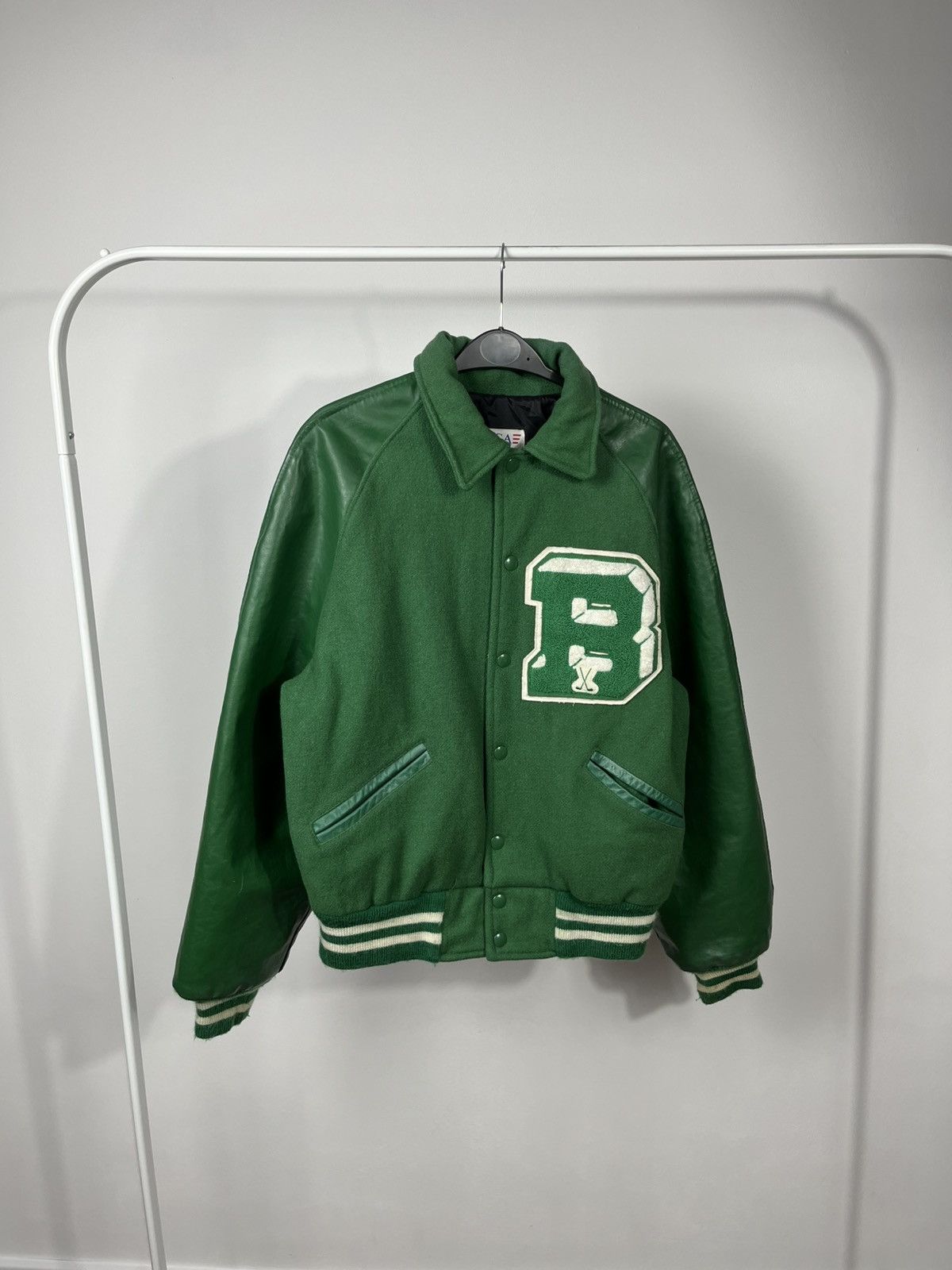 Other Vintage USA Varsity Jacket Green Wool Leather Size M Size US M / EU 48-50 / 2 - 1 Thumbnail