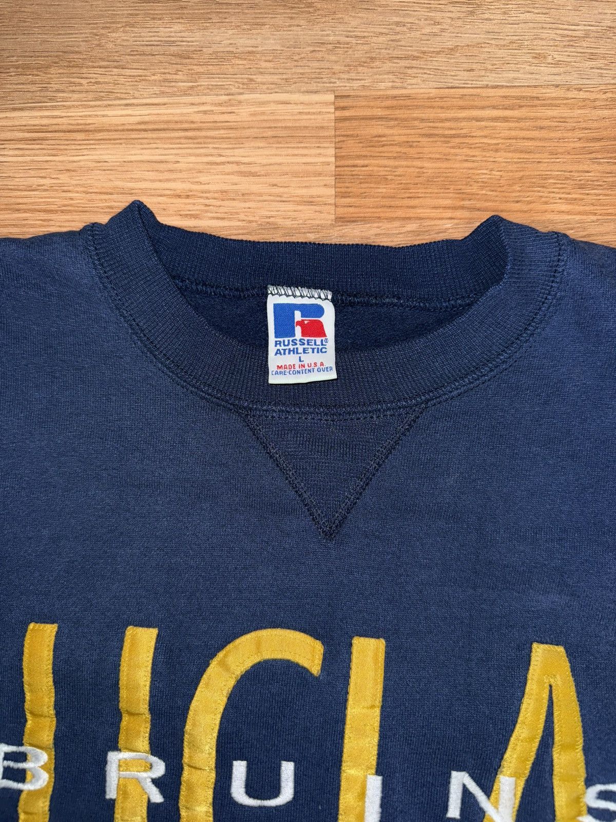 Russell Athletic VTG Russell Athletic 90s UCLA Bruins Pullover Sweatshirt L Size US L / EU 52-54 / 3 - 3 Thumbnail