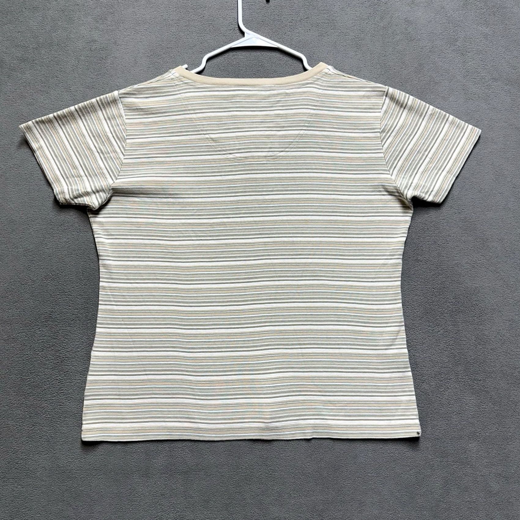 Vintage St. John's Bay Shirt Womens Medium Beige Striped Henley Short Sleeve GUC - 2 Button Casual Jersey Cotton 100% Size M / US 6-8 / IT 42-44 - 2 Thumbnail