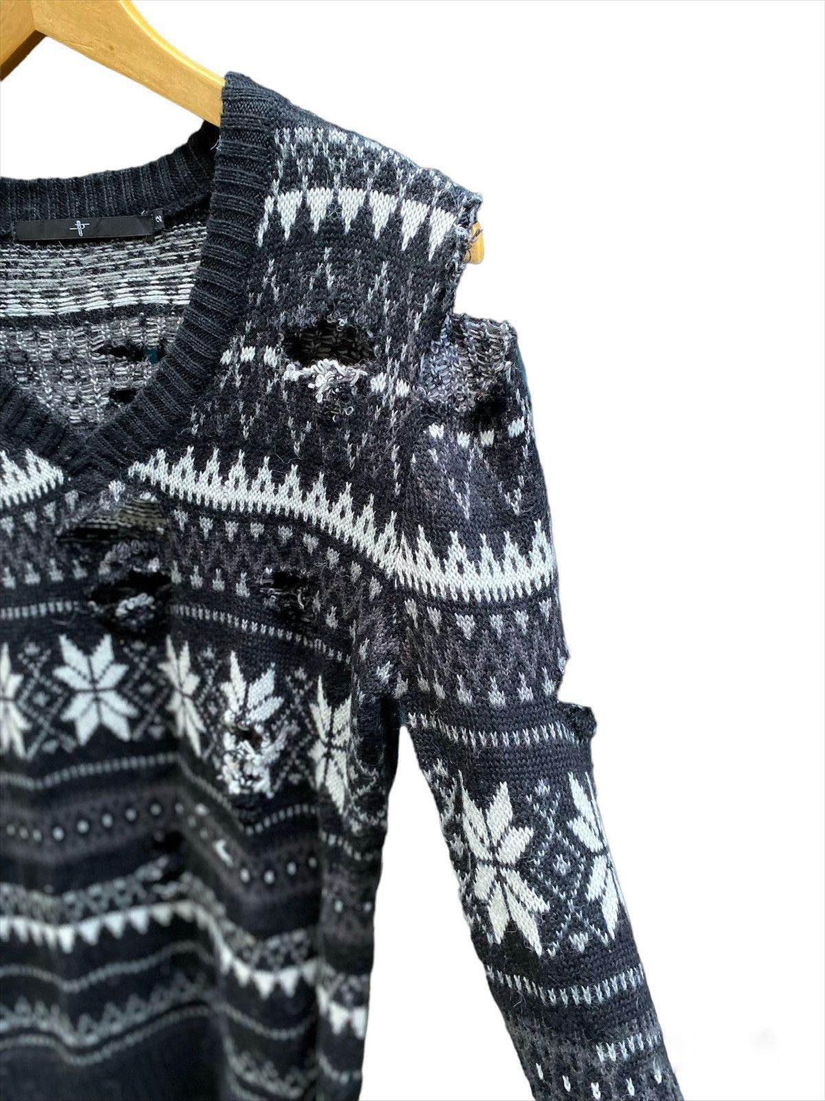 If Six Was Nine × Junya Watanabe × Le Grande Bleu (L.G.B.) Japanese No ID Distressed knit sweater number nine style Size US M / EU 48-50 / 2 - 2 Thumbnail
