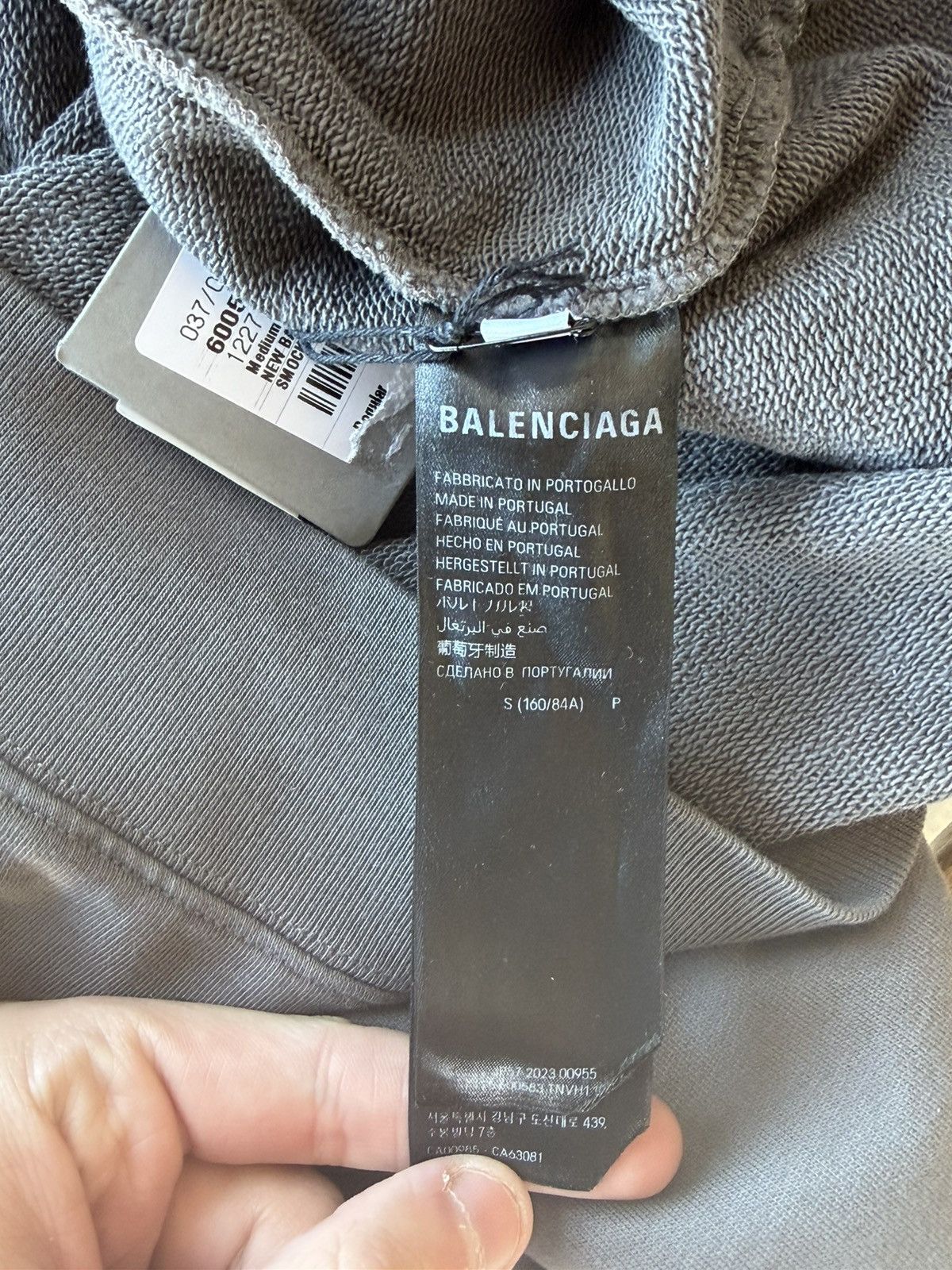 Balenciaga Balenciaga Medium Fit Logo Embroidered Pullover Hoodie Grey Size US M / EU 48-50 / 2 - 8 Thumbnail