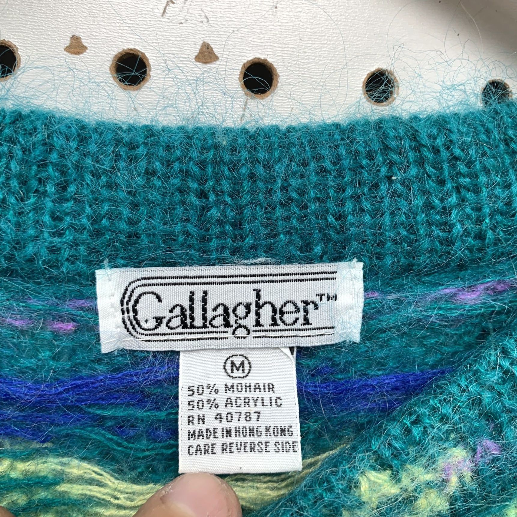 Vintage VINTAGE Gallagher Mohair Womens M Green Purple Snowflake Knit Crew Neck Sweatshirt Size M / US 6-8 / IT 42-44 - 4 Thumbnail